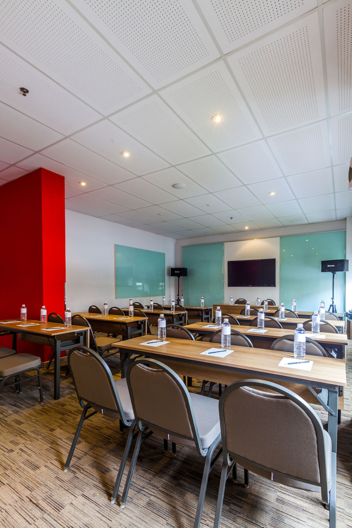 Monoloog Hotel Bekasi Zewnętrze zdjęcie